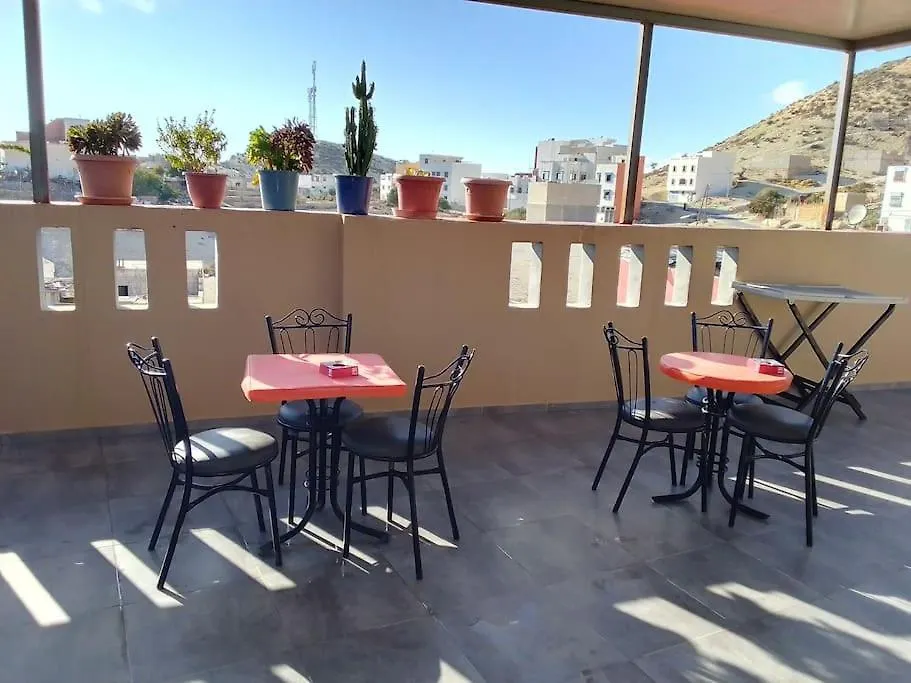 Apartment Joli Appartement De Vacances Avec Terrasse Et Balcon Agadir