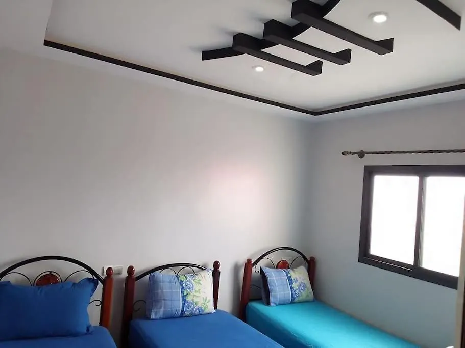 Joli Appartement De Vacances Avec Terrasse Et Balcon Agadir